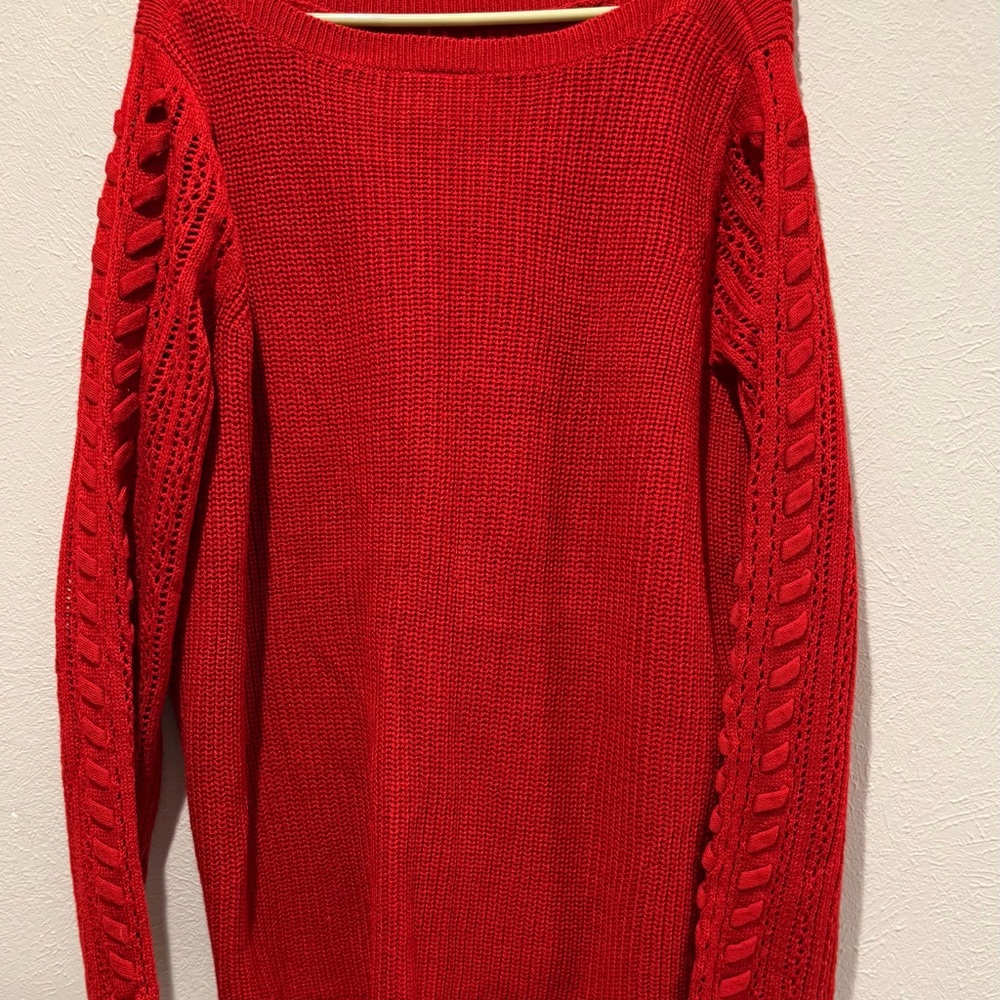 EUC. St. John's Bay Vibrant Red Crew Neck Sweater. PTP 24”, Length 28” - Picture 2 of 5